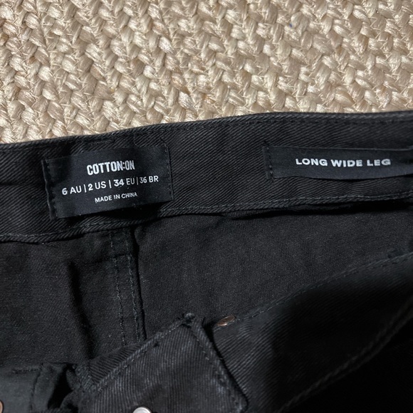 COTTON:ON Jeans - Picture 3 of 3